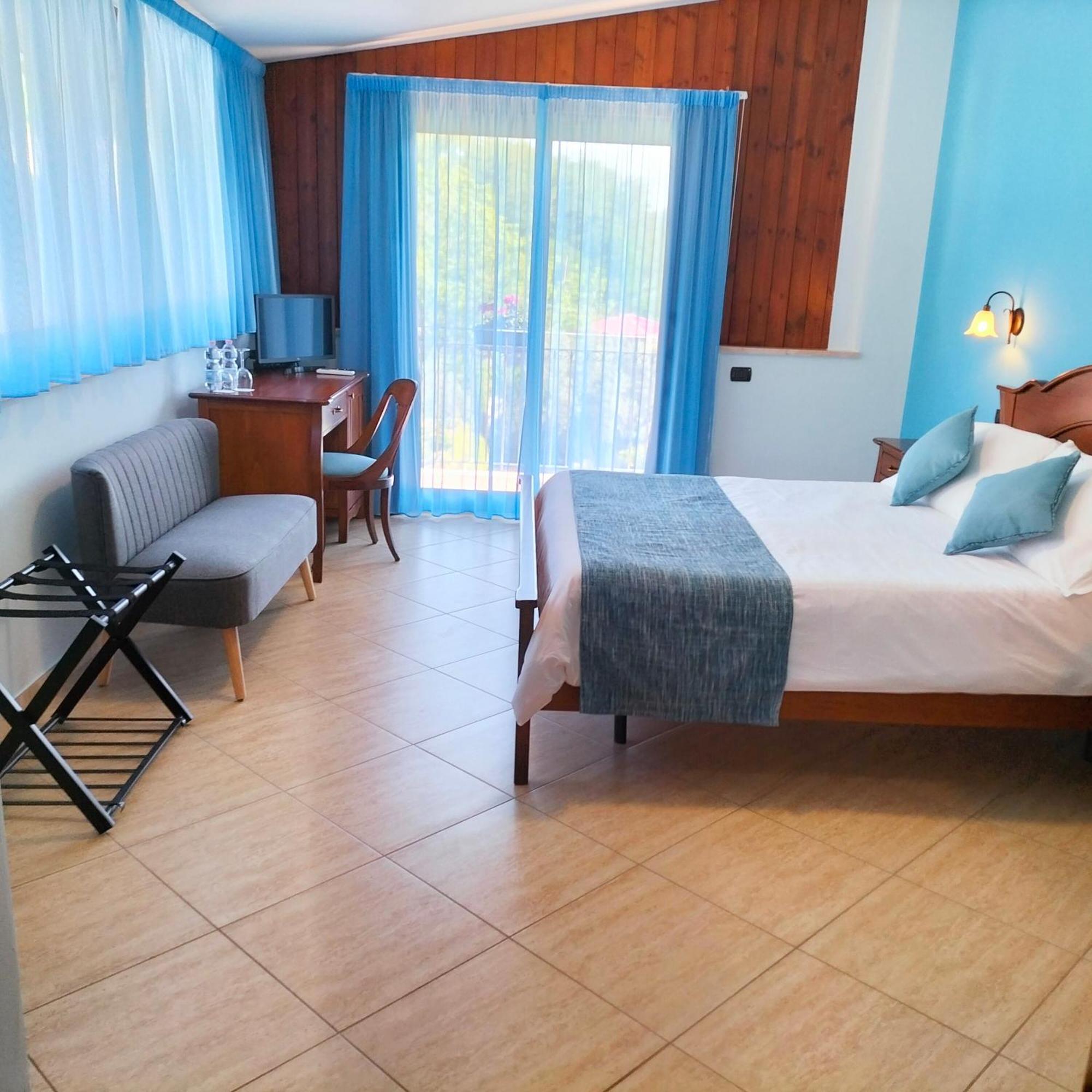 Villa Gloria Gaggi Szoba fotó